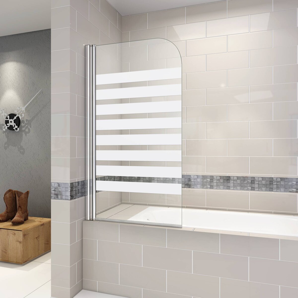 Badwand 80x140 6mm Gesatineerde Stroken Antikalk Chroom Links nano coating voorkant Badwand 80x140 6mm Gesatineerde Stroken Antikalk Chroom Links nano coating voorkant